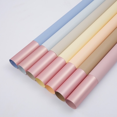주문 용지 60 마이크론 방수 향기 용지를 감싸는 주문 제작된 이중색 화원 online manufacture