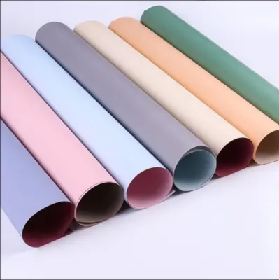 좋은 가격 50개 이상의 색상 플라스틱 꽃 포장용 종이 58*58cm 오야 비누 포장용 온라인으로