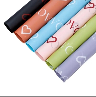 좋은 가격 2024 Shinewrap Factory 새 디자인 Forever Love 포장용 종이 방수 꽃가루 꽃가루 포장용 종이 온라인으로