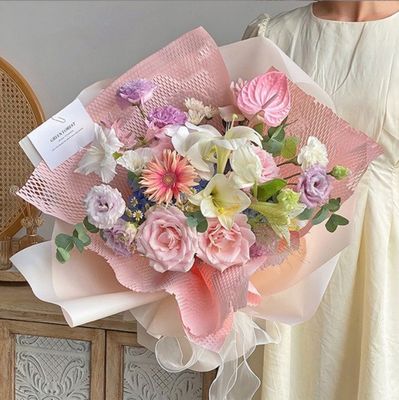 좋은 가격 인기 있는 방수 접착 종이, 꿀집 종이, 꽃 포장지, 쇄 아트 종이, 꽃 포장지, 꽃 줄기, 선물 종이 온라인으로