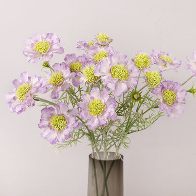 좋은 가격 시뮬레이션 휠 피크 크라이산테움 소나무 코르디세프 홈 가짜 꽃 배치 레코드 장식 옥수수 꽃 시뮬레이션 꽃 플라스틱 온라인으로