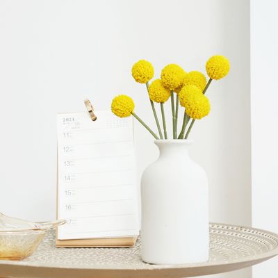 좋은 가격 고품질과 현실적인 느낌의 시뮬레이션 꽃, 황금 공과 함께 패키지, 호텔 부드러운 장식 꽃 소재, 국경 횡단 핫 판매 DIY 꽃 줄기와 가짜 꽃 온라인으로