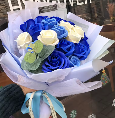 좋은 가격 발렌타인 데이 비누 꽃 인위적 장미 손으로 만든 꽃다발 창의적인 생일 선물 온라인으로