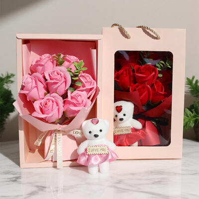좋은 가격 수제 현대 곰 모양의 비누 꽃 꽃다발 7 장미 발렌타인 데이 어머니의 날 스승의 날 창조적 인 선물 온라인으로